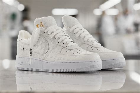 air force louis vuitton blancas|louis vuitton nike air force.